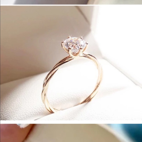 Rose gold 1CT diamond twist ring size 8 - Picture 4 of 8